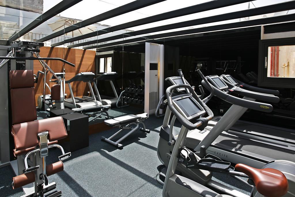 Eme Catedral Mercer Hotel Sevilla Exteriér fotografie The gym at the 1000 Museum